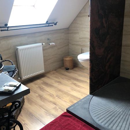 Aux Logis De La Solre Bed and Breakfast Ferrière-la-Petite Eksteriør billede