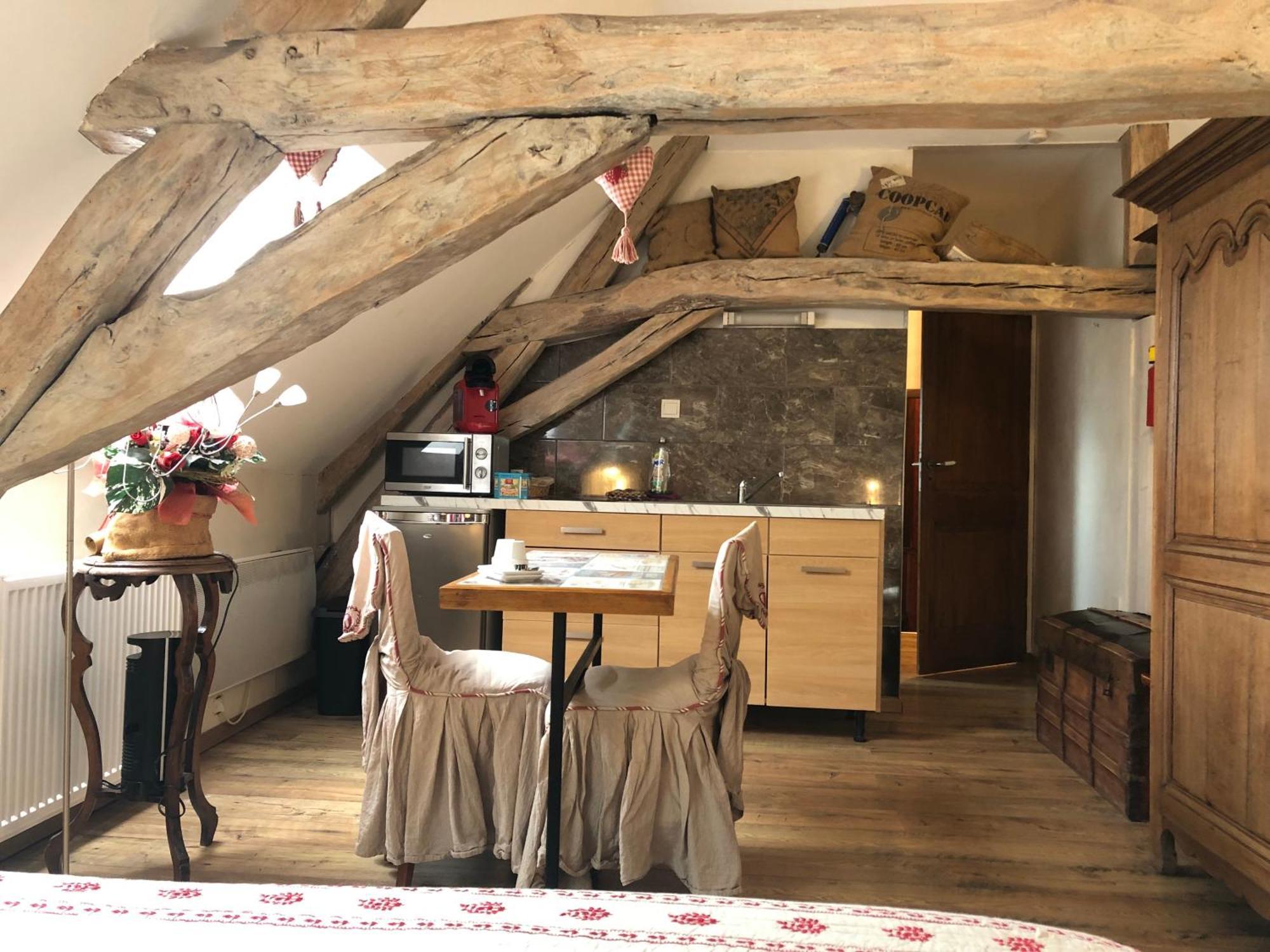 Aux Logis De La Solre Bed and Breakfast Ferrière-la-Petite Eksteriør billede