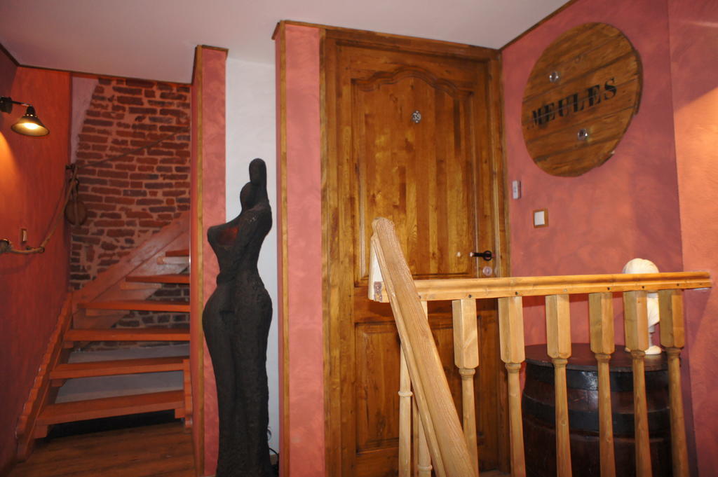 Aux Logis De La Solre Bed and Breakfast Ferrière-la-Petite Eksteriør billede
