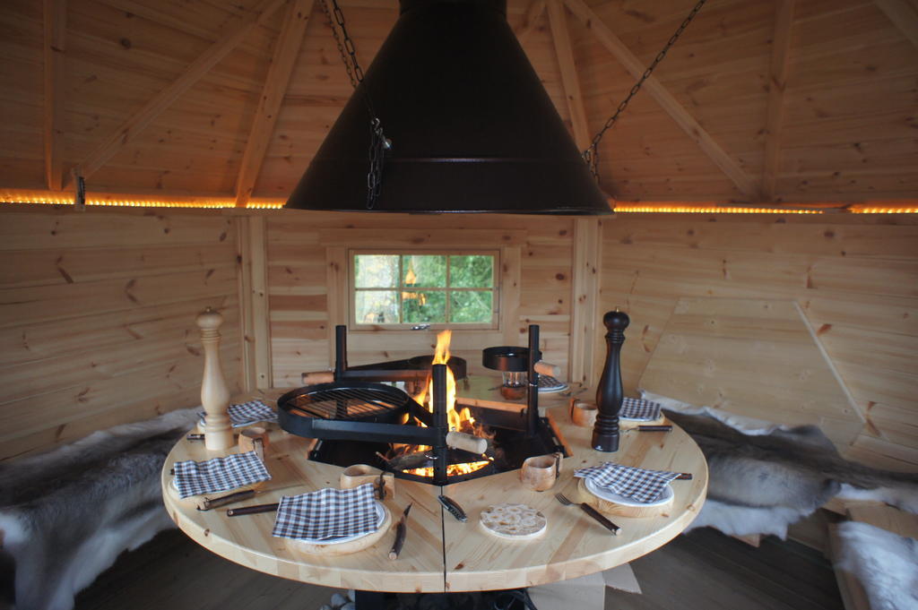Aux Logis De La Solre Bed and Breakfast Ferrière-la-Petite Eksteriør billede