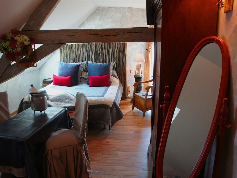 Aux Logis De La Solre Bed and Breakfast Ferrière-la-Petite Eksteriør billede